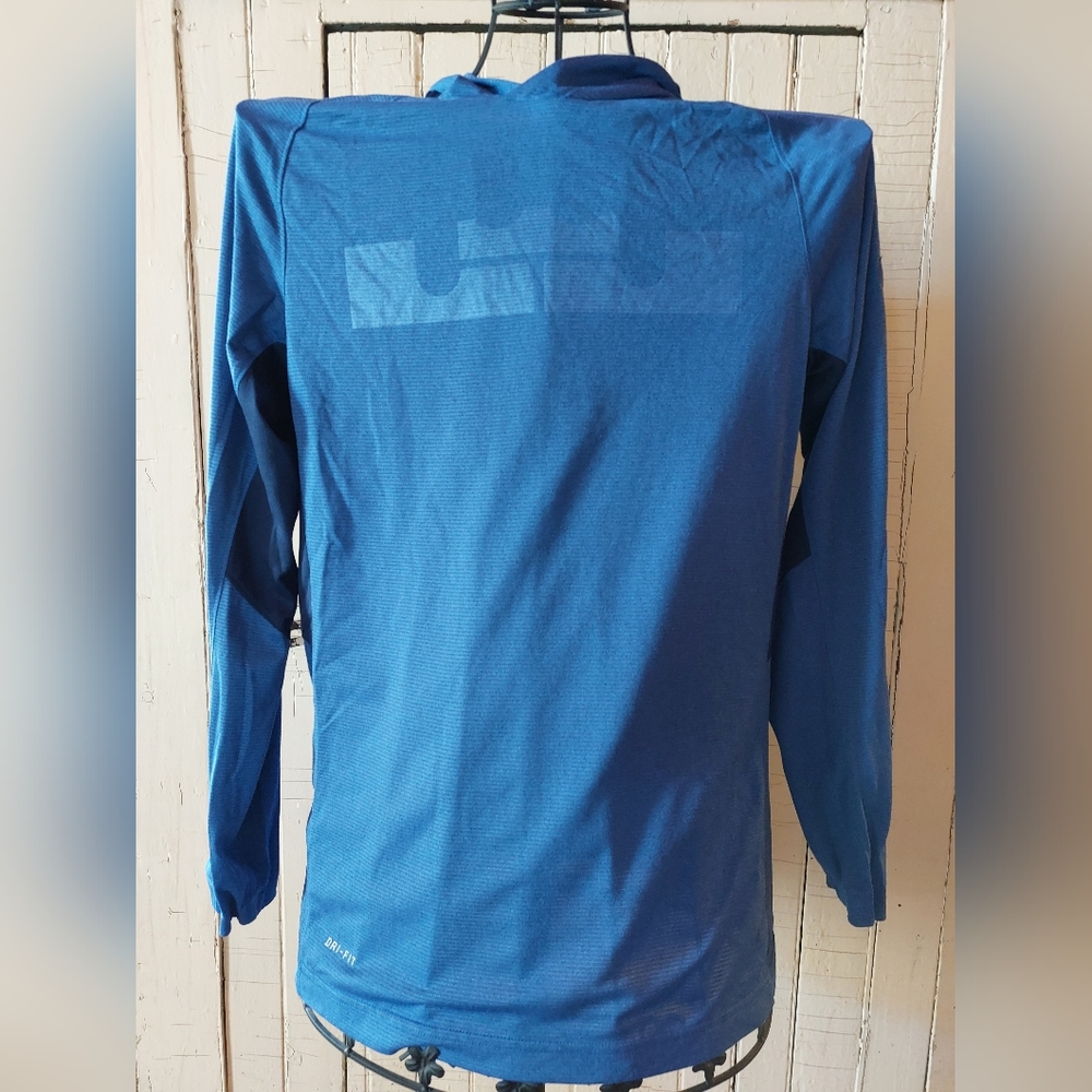 Nike running hooded top